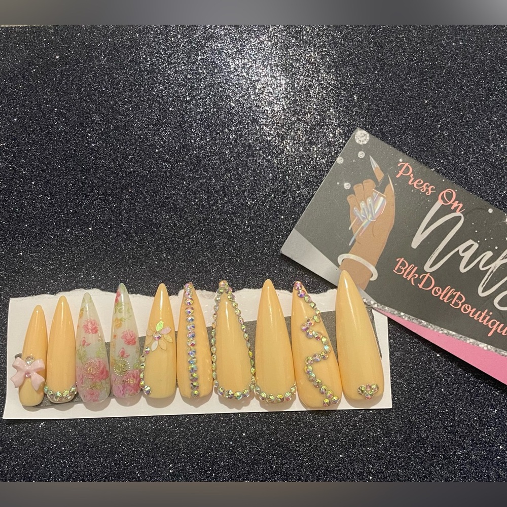 Yellow Floral Press-On Nails